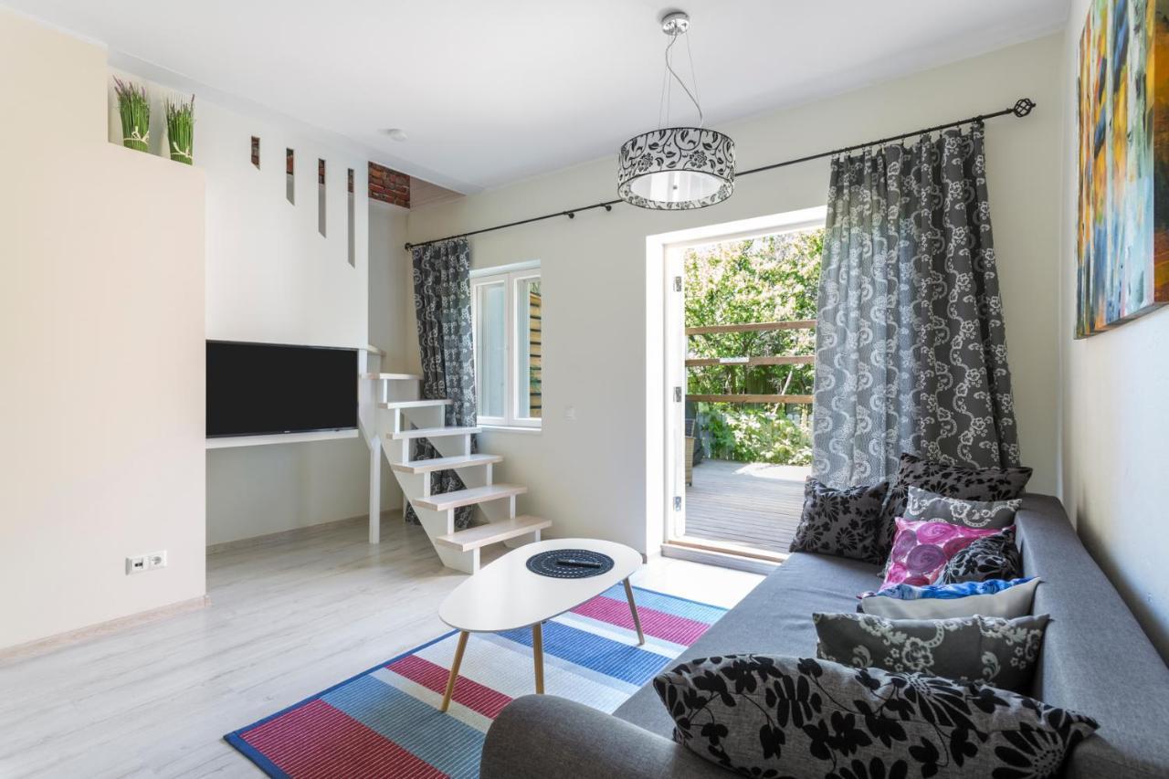 Kerese Apartment *